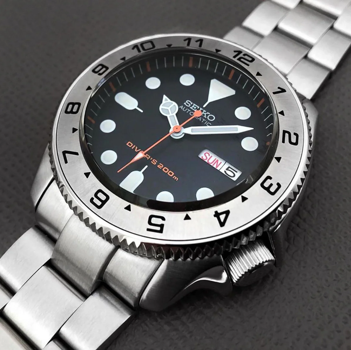 Chapter Ring - SKX007/SRPD - Matt Black w Markers (Orange) - Image 2