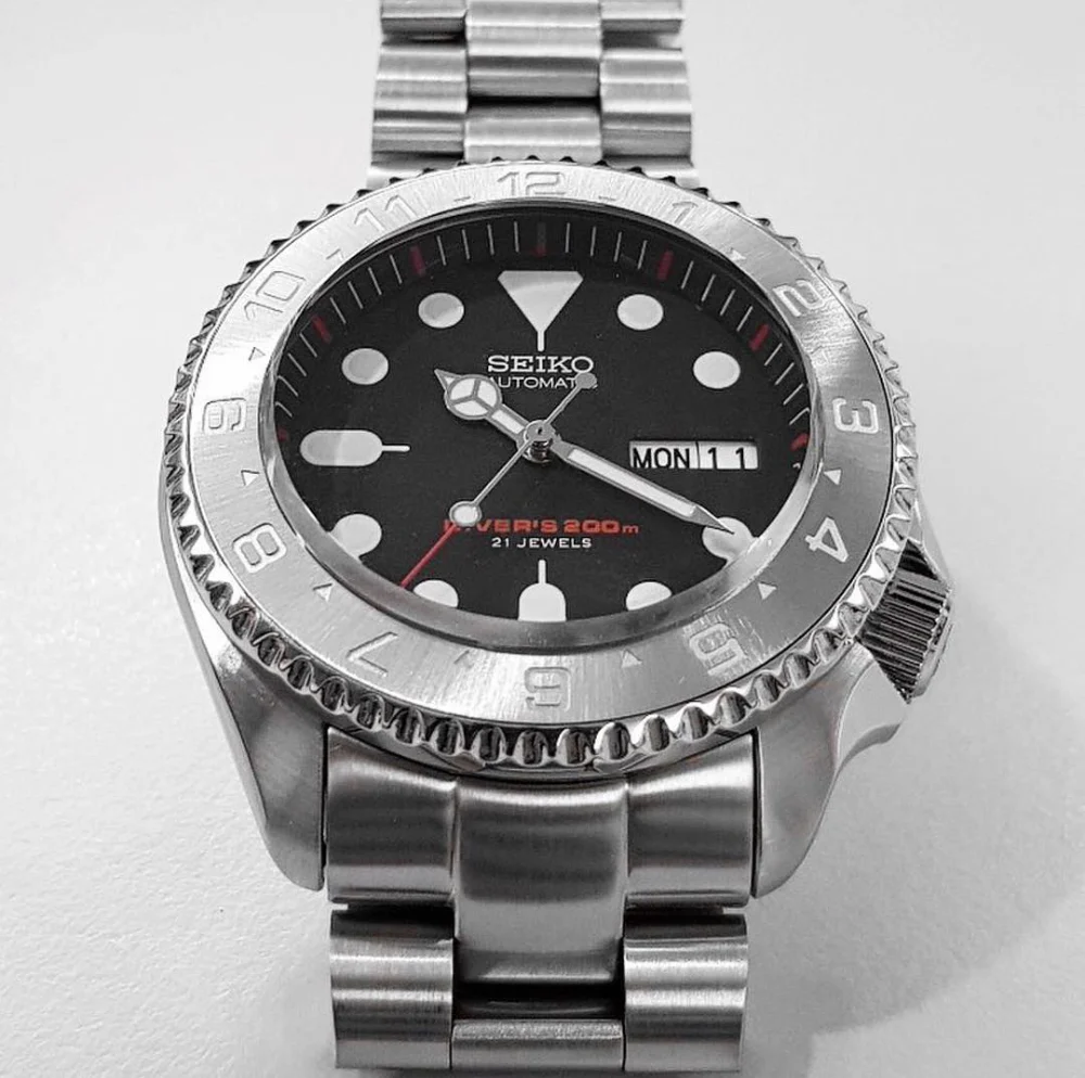 Chapter Ring - SKX007/SRPD - Matt Black w Markers (Red) - Image 2