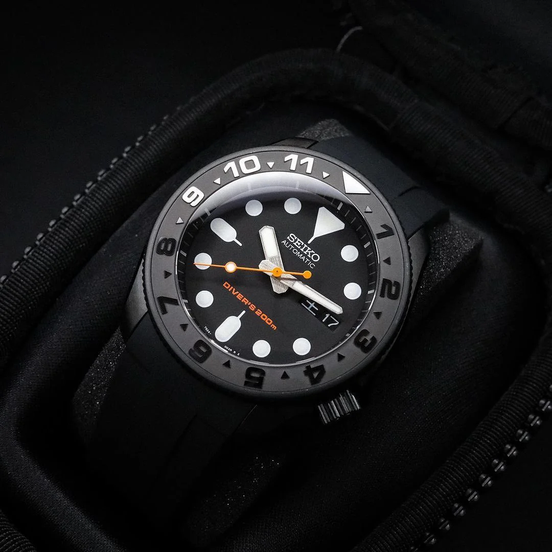 Case - SKX007 Classic - Bead Blasted PVD Black (With Case Back) - Image 2
