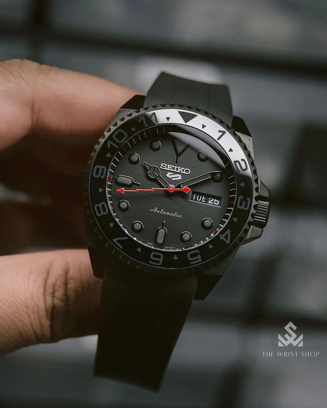 Case - SKX007 SAM - Bead Blasted PVD Black (With Case Back) - Image 9