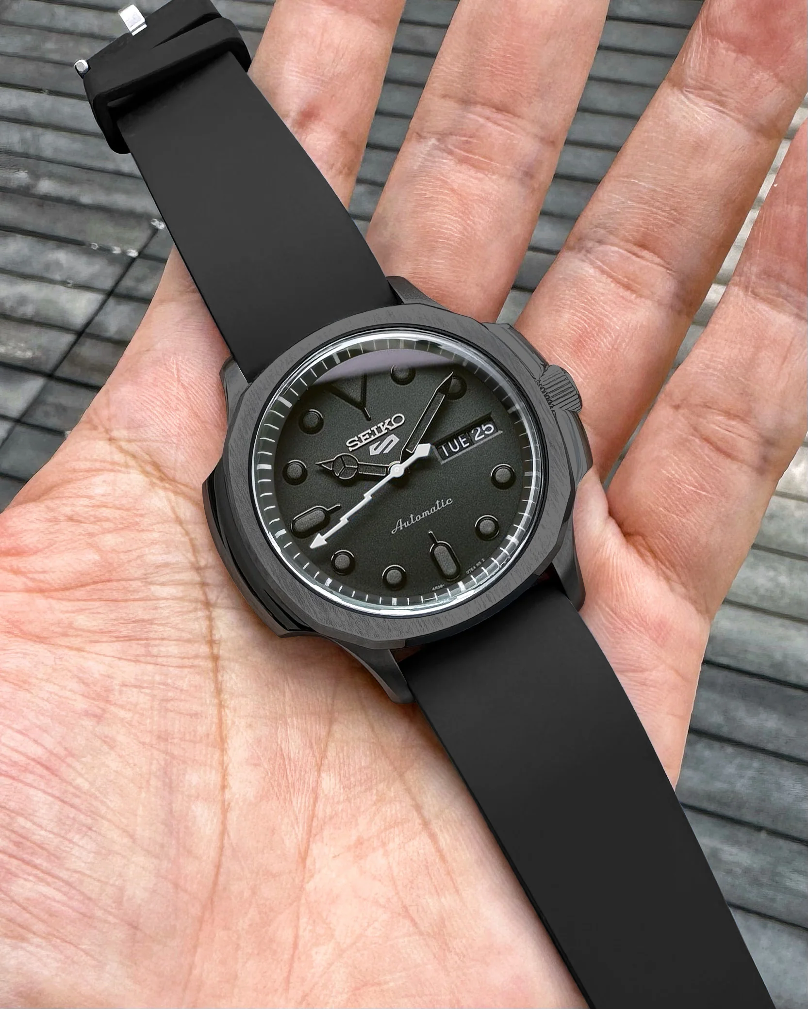 Case - SRPE NAUT. - Polished/Brushed PVD Black (With Case Back) - Image 3