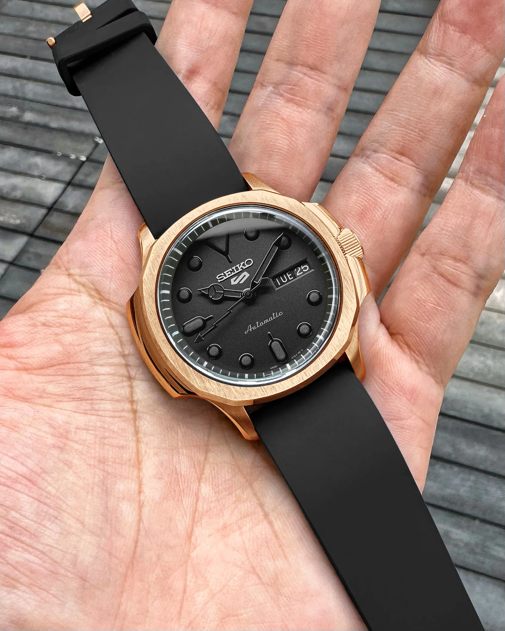 Case - SRPE NAUT. - Polished/Brushed PVD Rose Gold (With Case Back) - Image 4