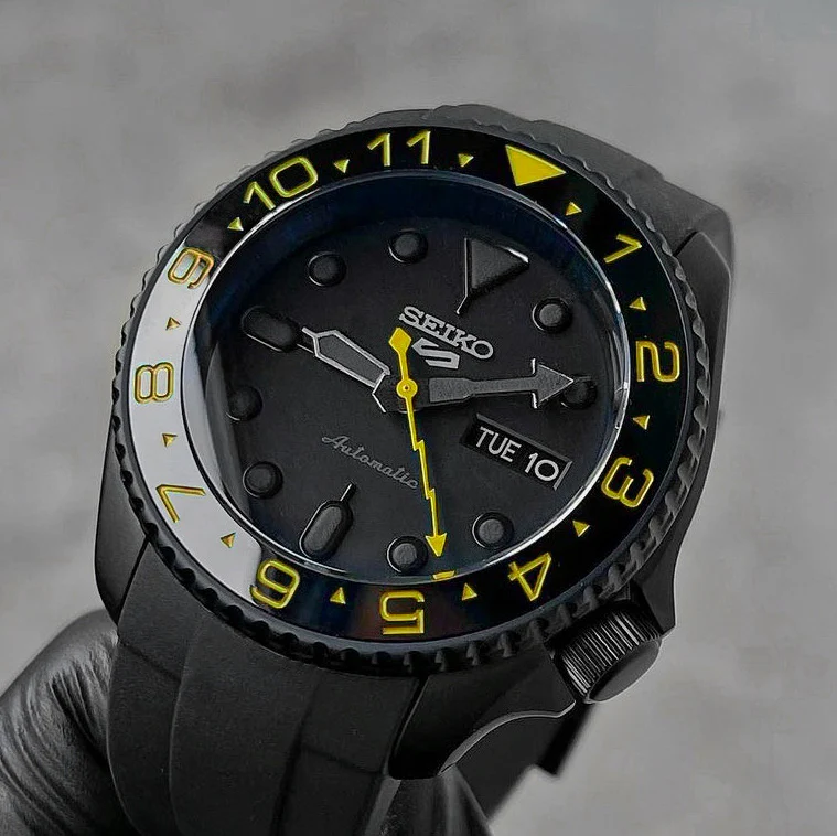 Ceramic Insert - 007 Dual Time Black X Yellow