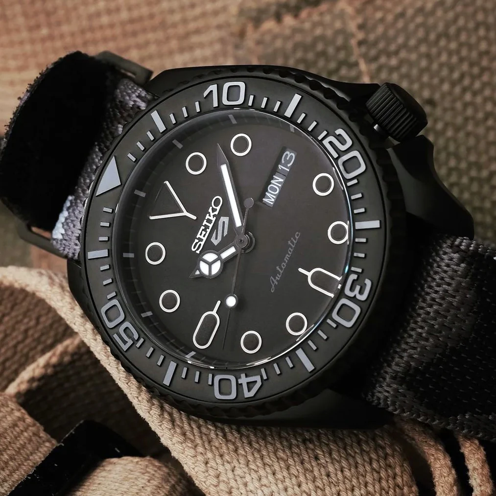 Ceramic Insert - 007 Yacht Master Mil Sub Black - Image 6