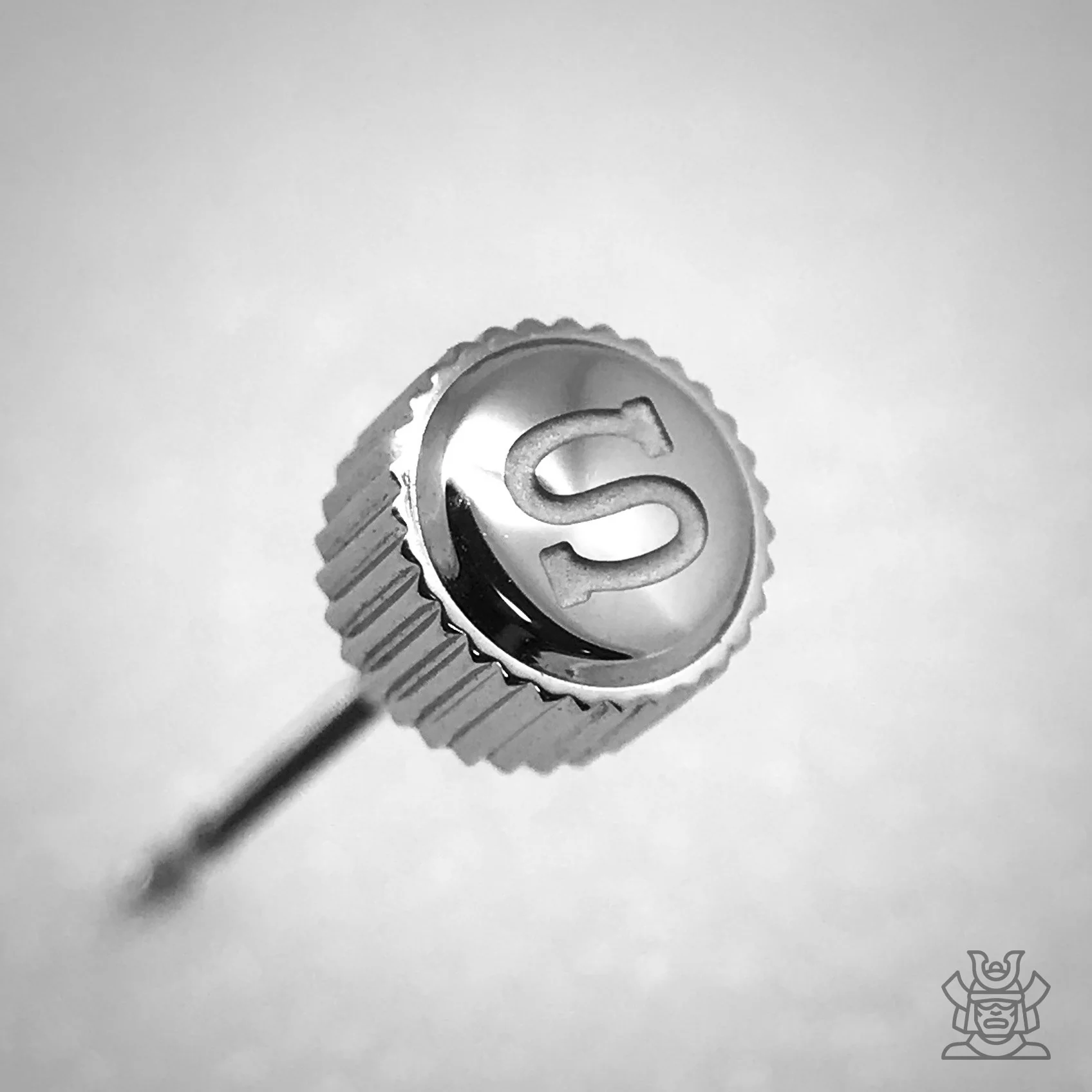 Crown - Samurai - Polished Steel - "S"