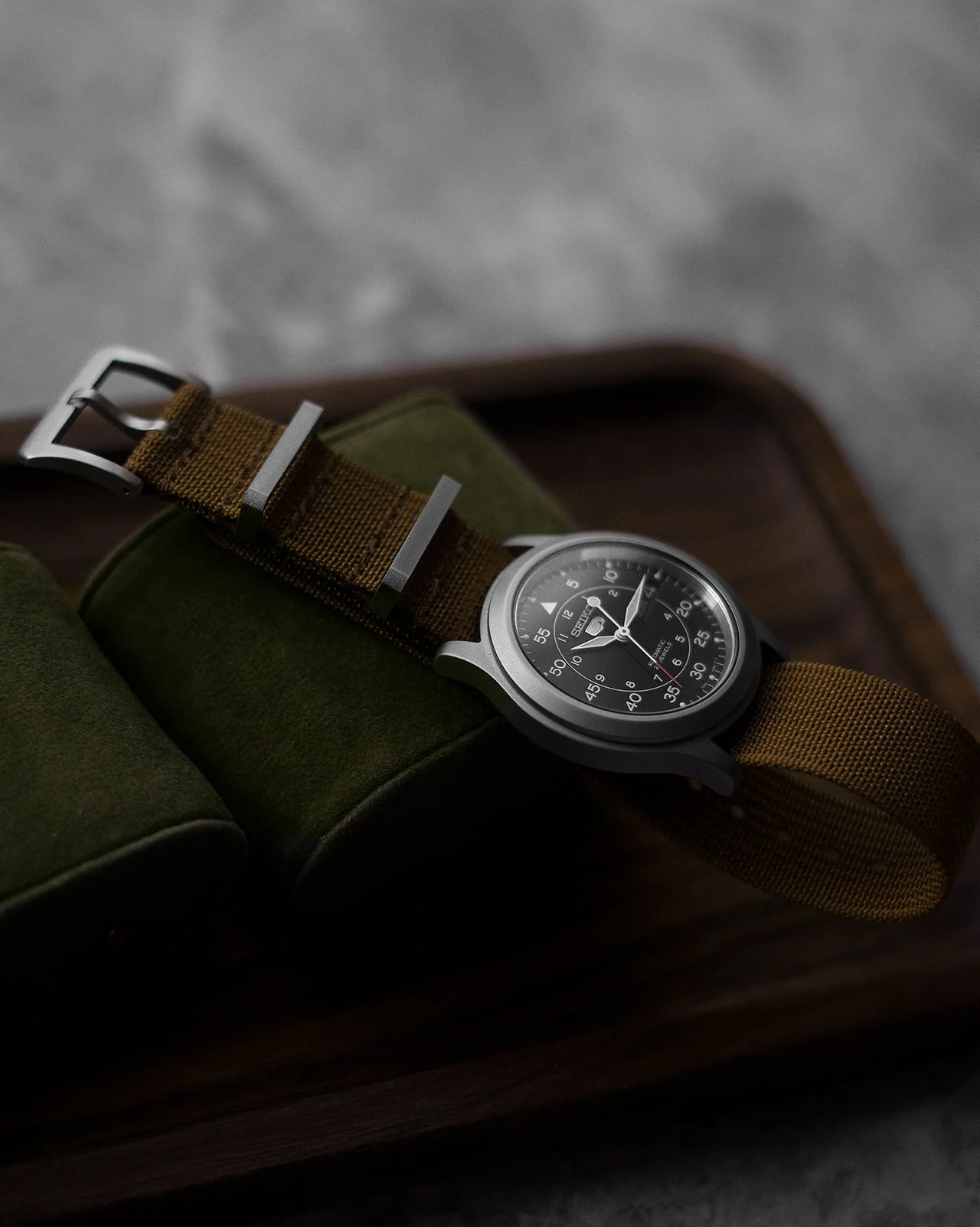 Nylon Vintage - Tanned Khaki (Single Pass) - Image 3